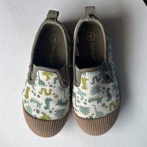 Toddler Dino shoes sz 9